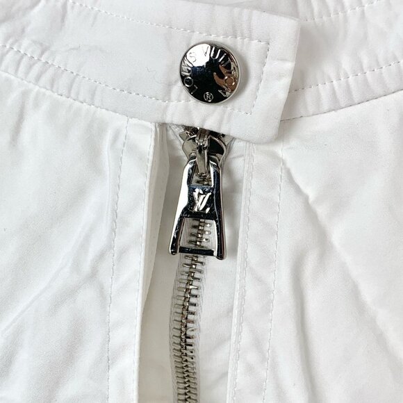 Louis Vuitton White Tiered Ruffle Skirt With Back Zipper Closure Size 40 Made In - Picture 5 of 8